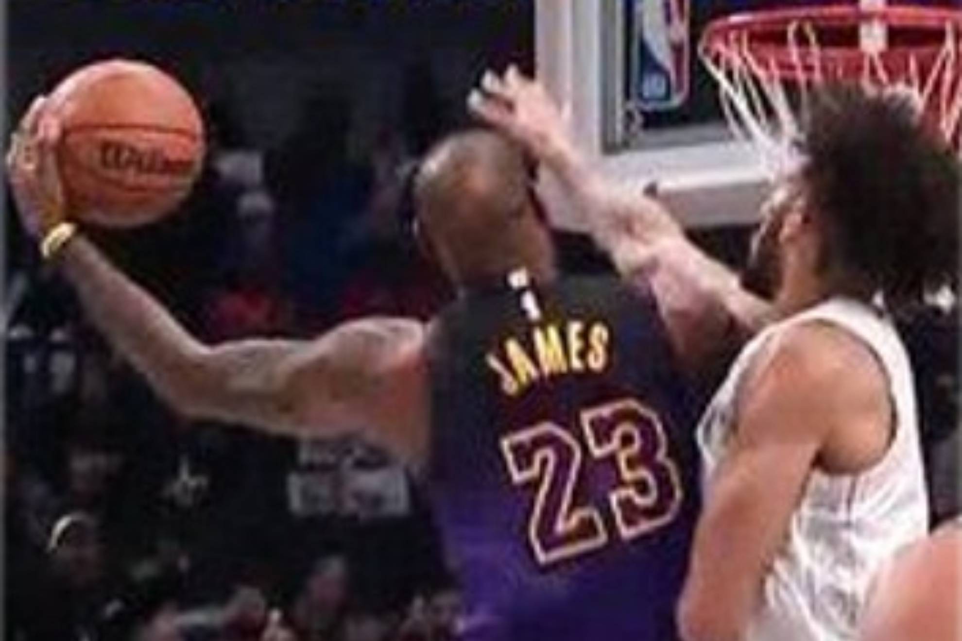 更加密切 更加密切