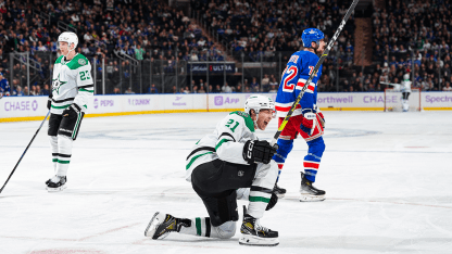 具期待地说 具期待地说